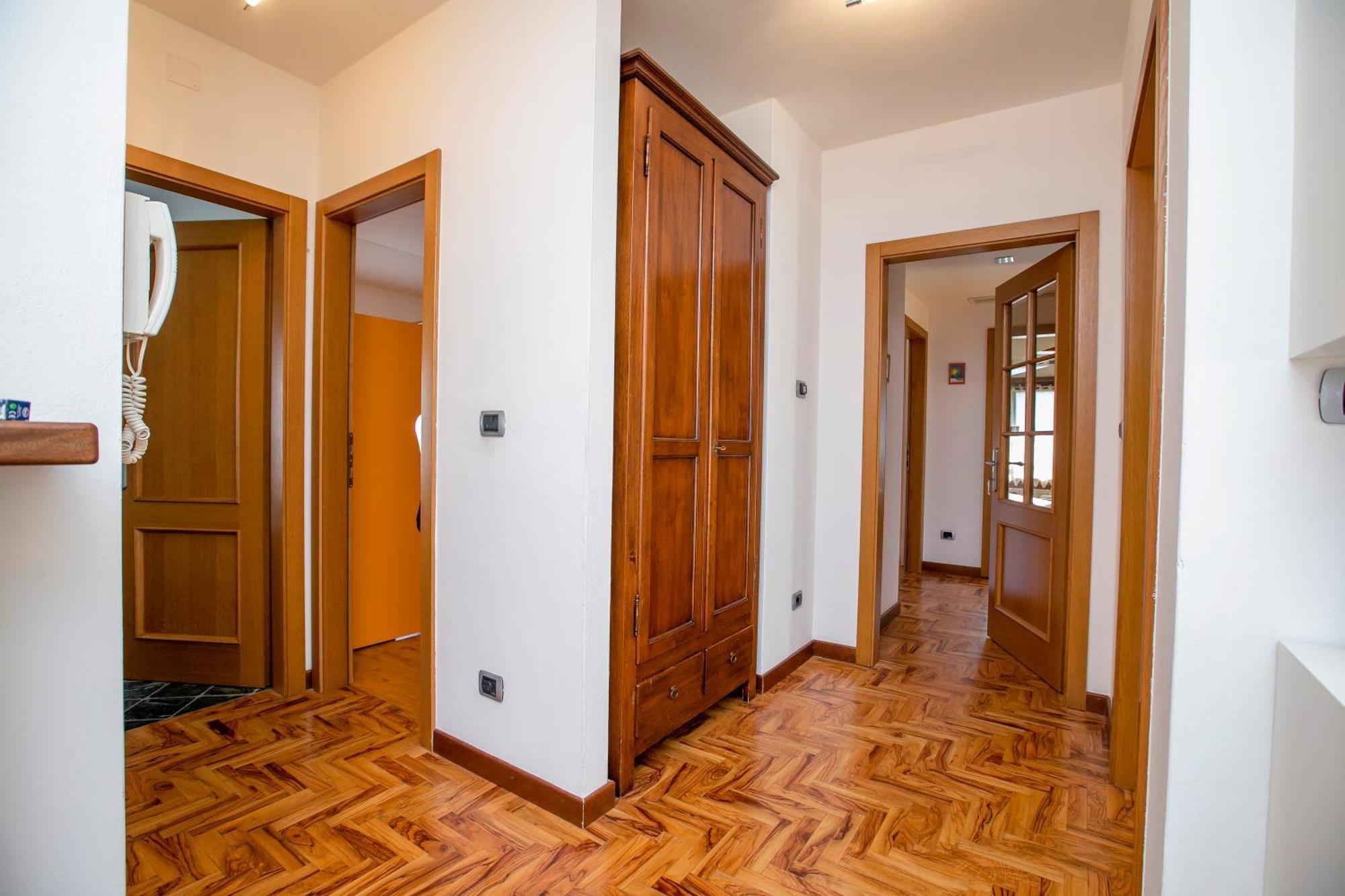 Paulie Apartment - Happy Rentals Рива дел Гарда Екстериор снимка
